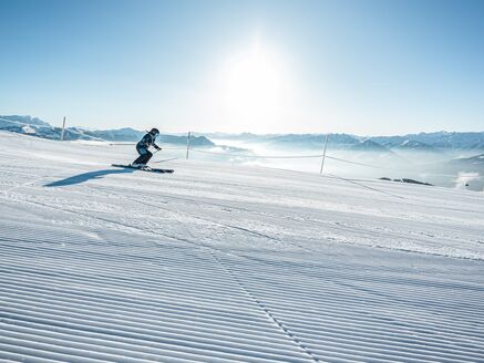 Skifahrerin auf der Piste auf der Schmittenhöhe | © Johannes Radlwimmer